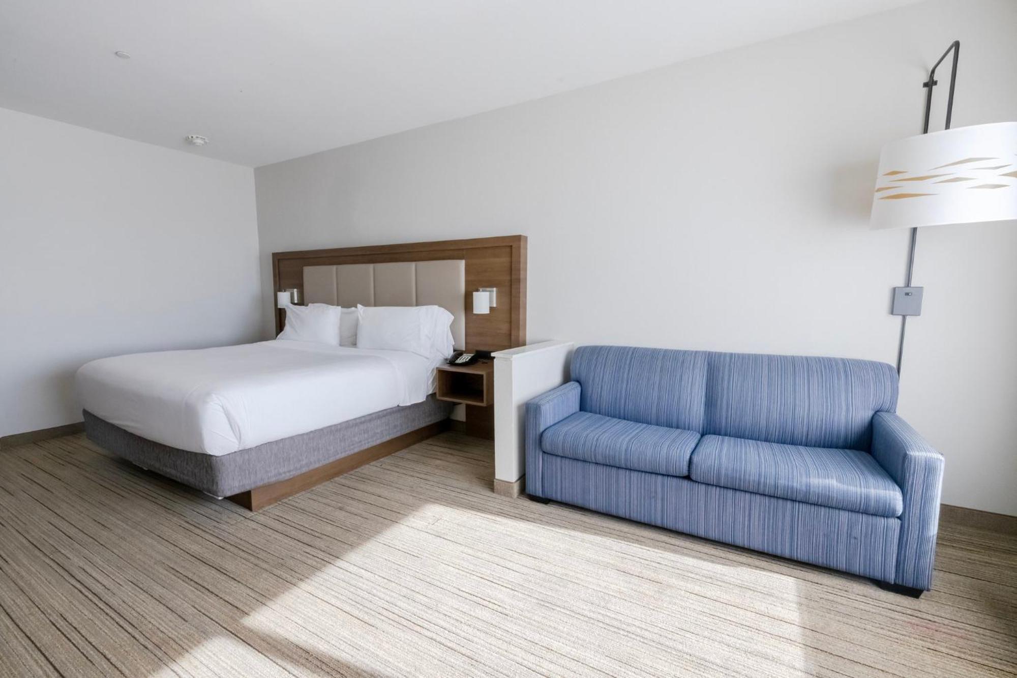 Holiday Inn Express & Suites Dallas Ne Arboretum Garland Exteriör bild