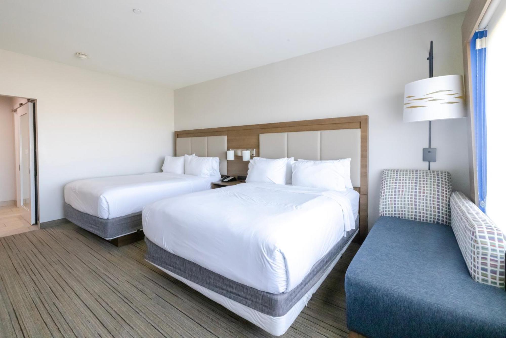 Holiday Inn Express & Suites Dallas Ne Arboretum Garland Exteriör bild